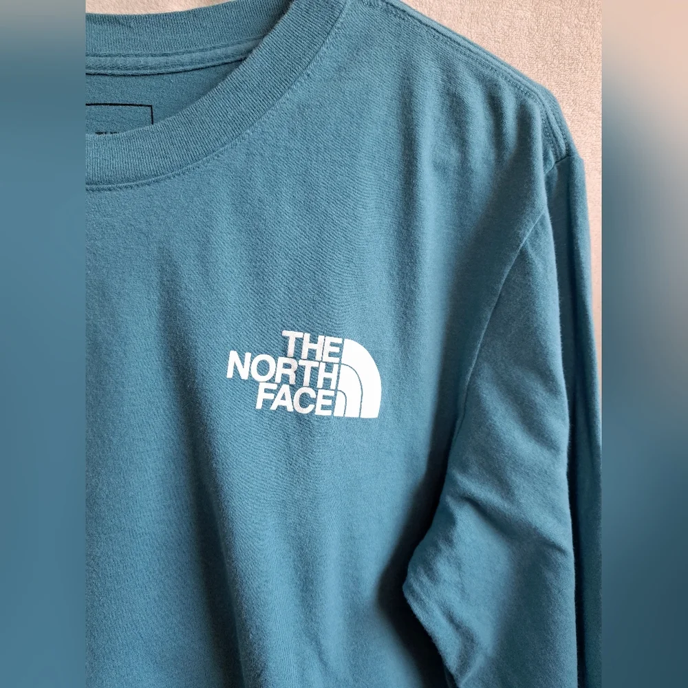 The North Face Long Sleeve Tee in Teal with White Logo
